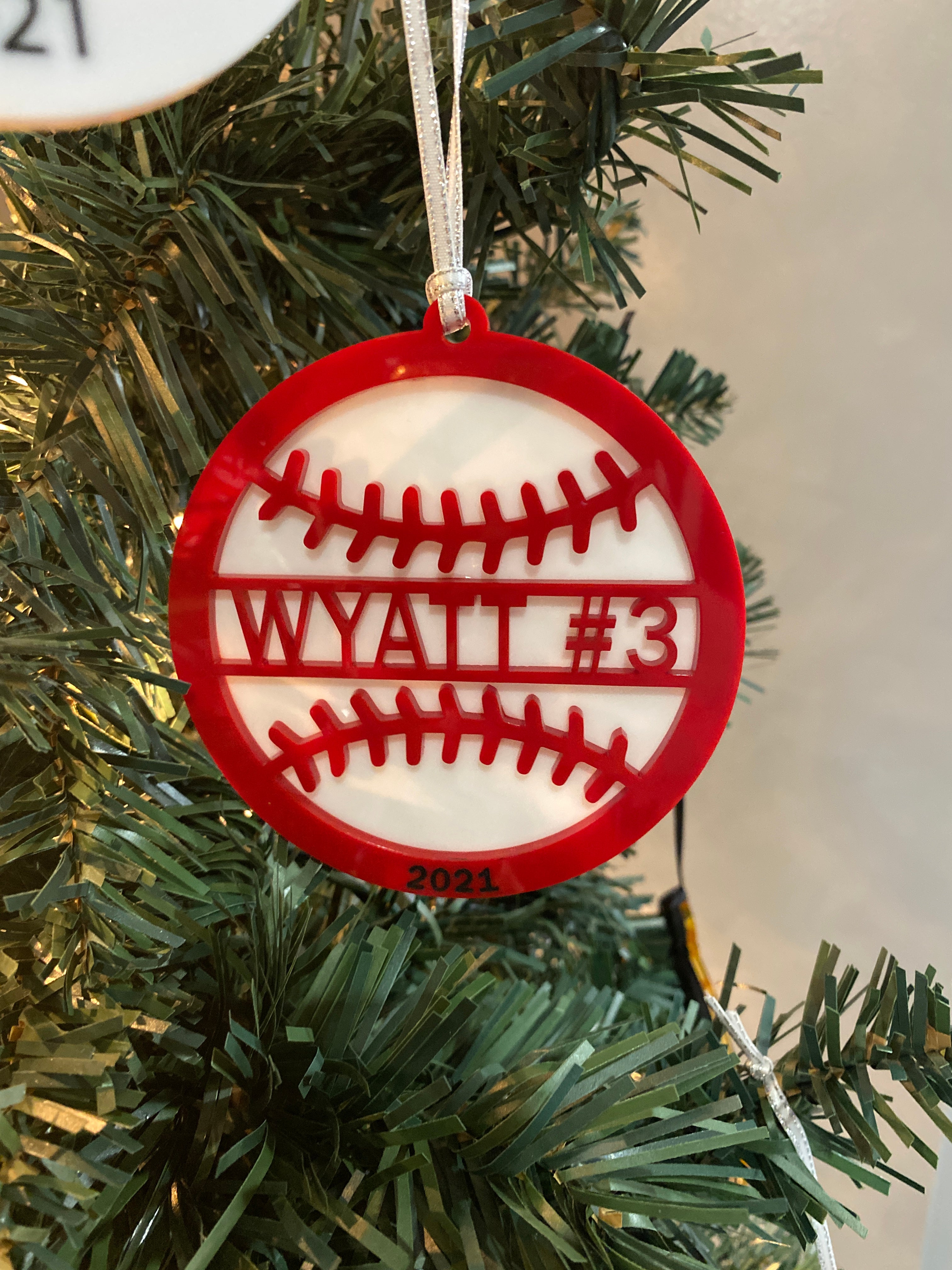 Baseball/Softball personalized ornament